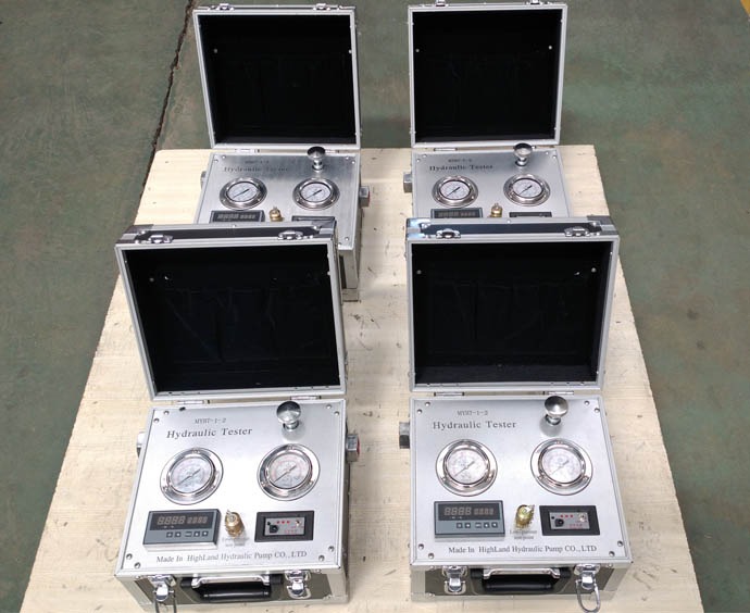 Hydraulic tester