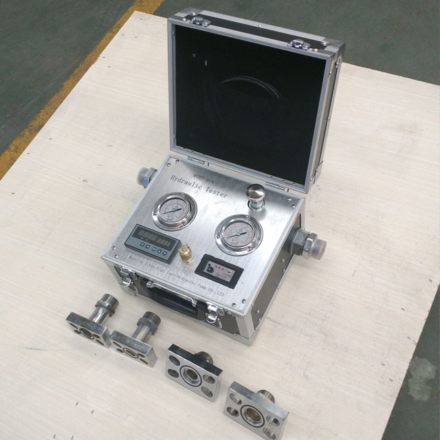 Hydraulic test equipment