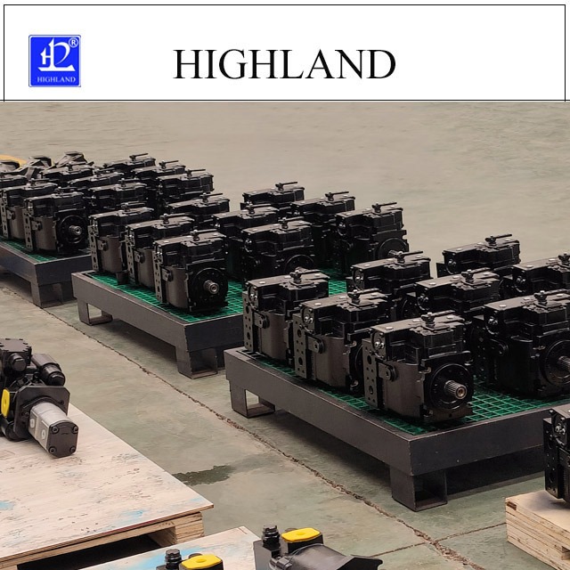 Mixer hydraulic plunger pump