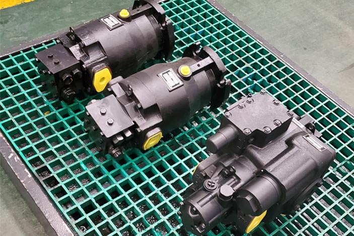 Hydraulic pump motor transmission system