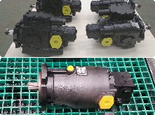 Supporting travel hydraulic system
