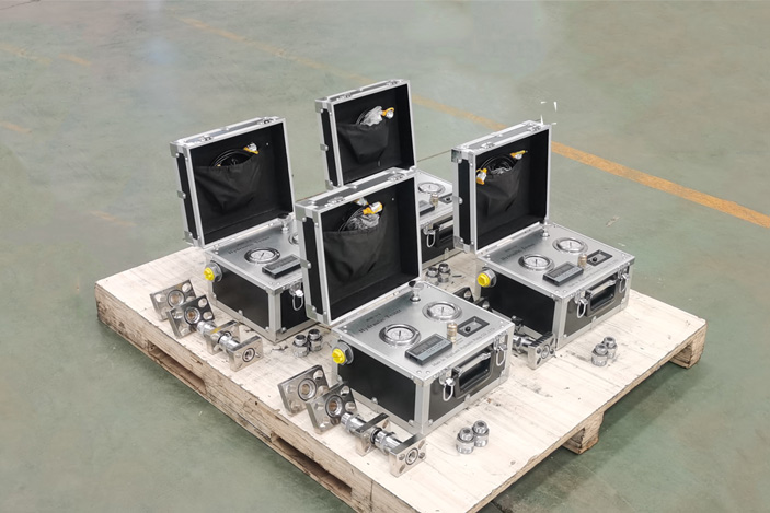 complete attachments hydraulic tester