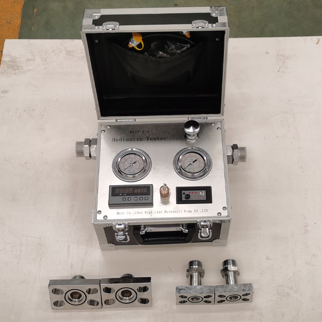 harvester hydraulic tester