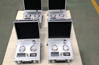 hydraulic flow detector