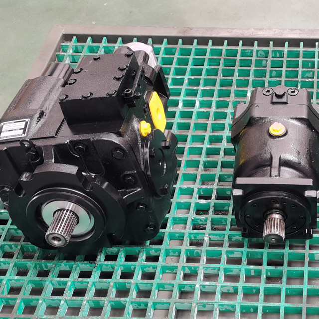 Snow plow hydraulic piston pump