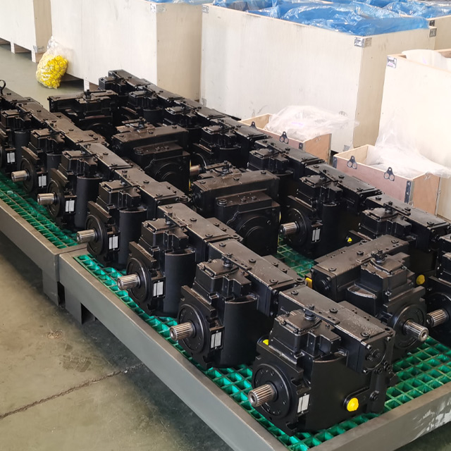 Variable piston pump customization