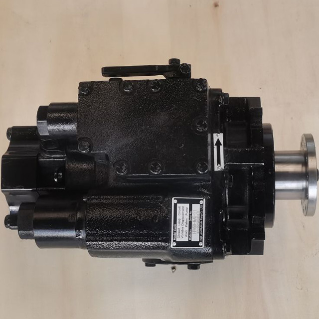Axial piston pump for concrete equipment