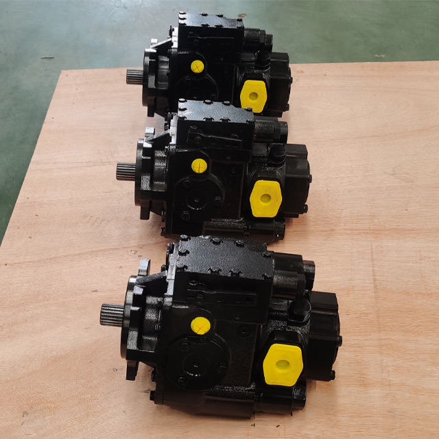 Road roller hydraulic piston pump customization