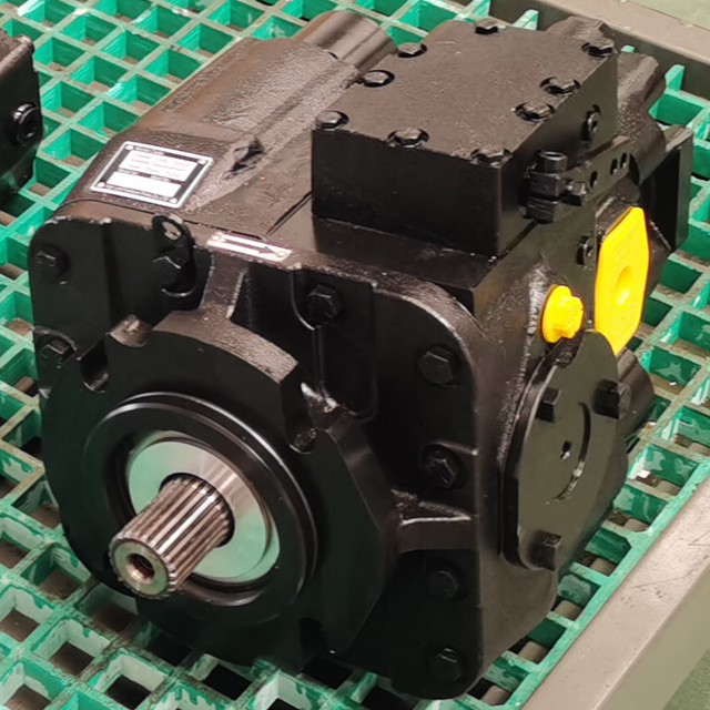 Combine harvester axial piston pump